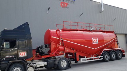 VACUUM Cement Silo Semi trailer. This semi-trailer was produced in Turkey for use in Ukraine.
